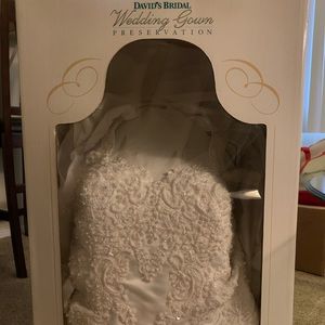 Wedding dress. Front & Back.